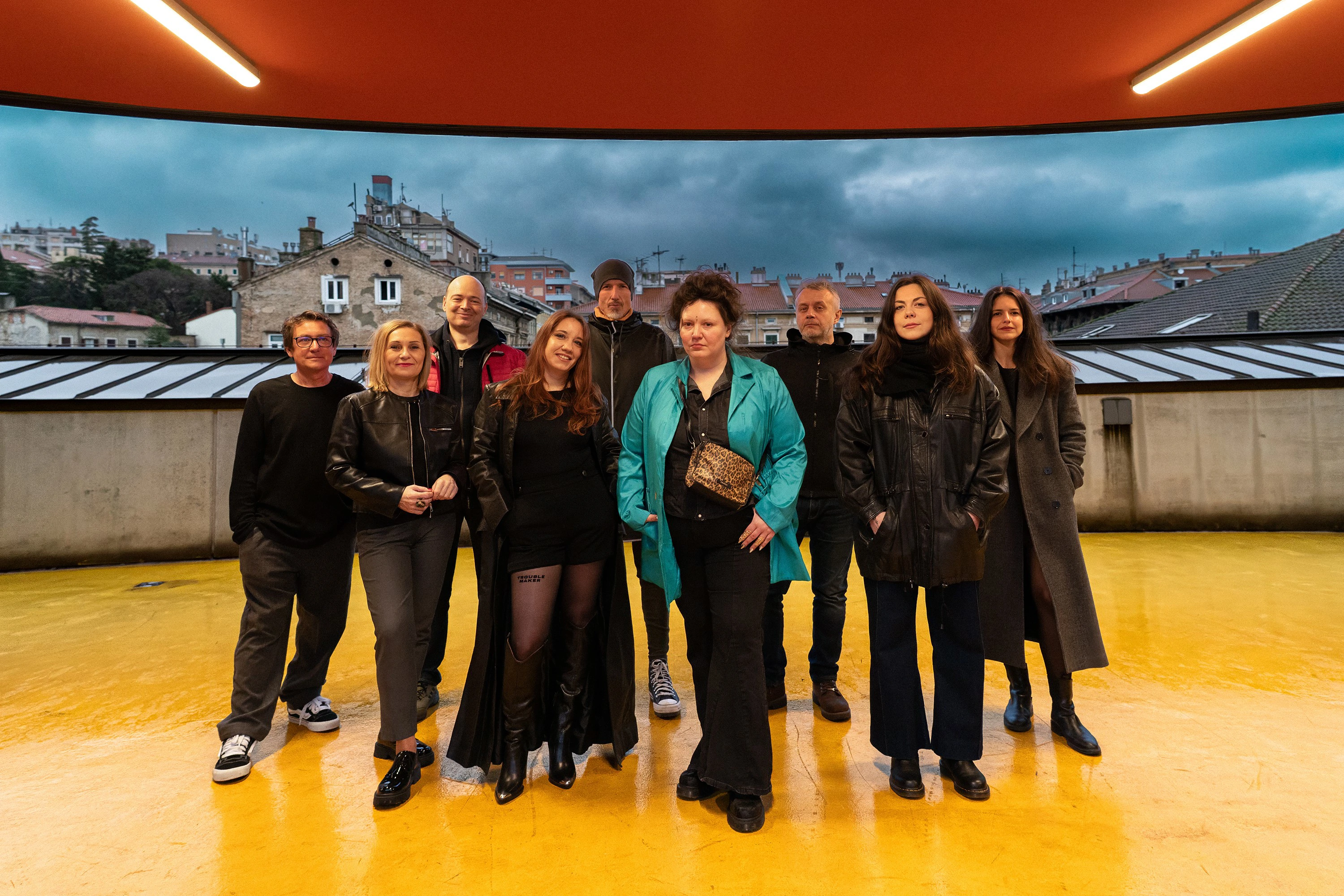 Smrt, mačke, cirkus i politika: Ri Lit predstavlja MAGICAL MYSTERY Ri LiTOUR