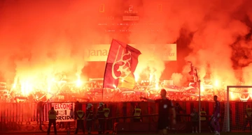 Cibalia - Hajduk, bakljada Torcide 