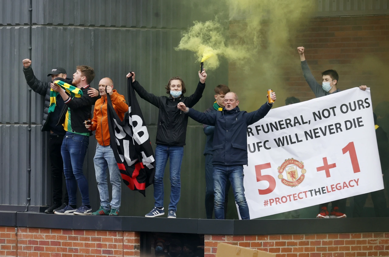 Prosvjed navijača Manchester Uniteda , Foto: Phil Noble/REUTERS