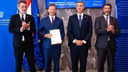 Ugovori za nove školske zgrade