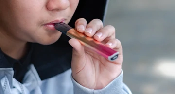 WHO: E-cigarete u svijetu koristi najmanje 15 milijuna tinejdžera