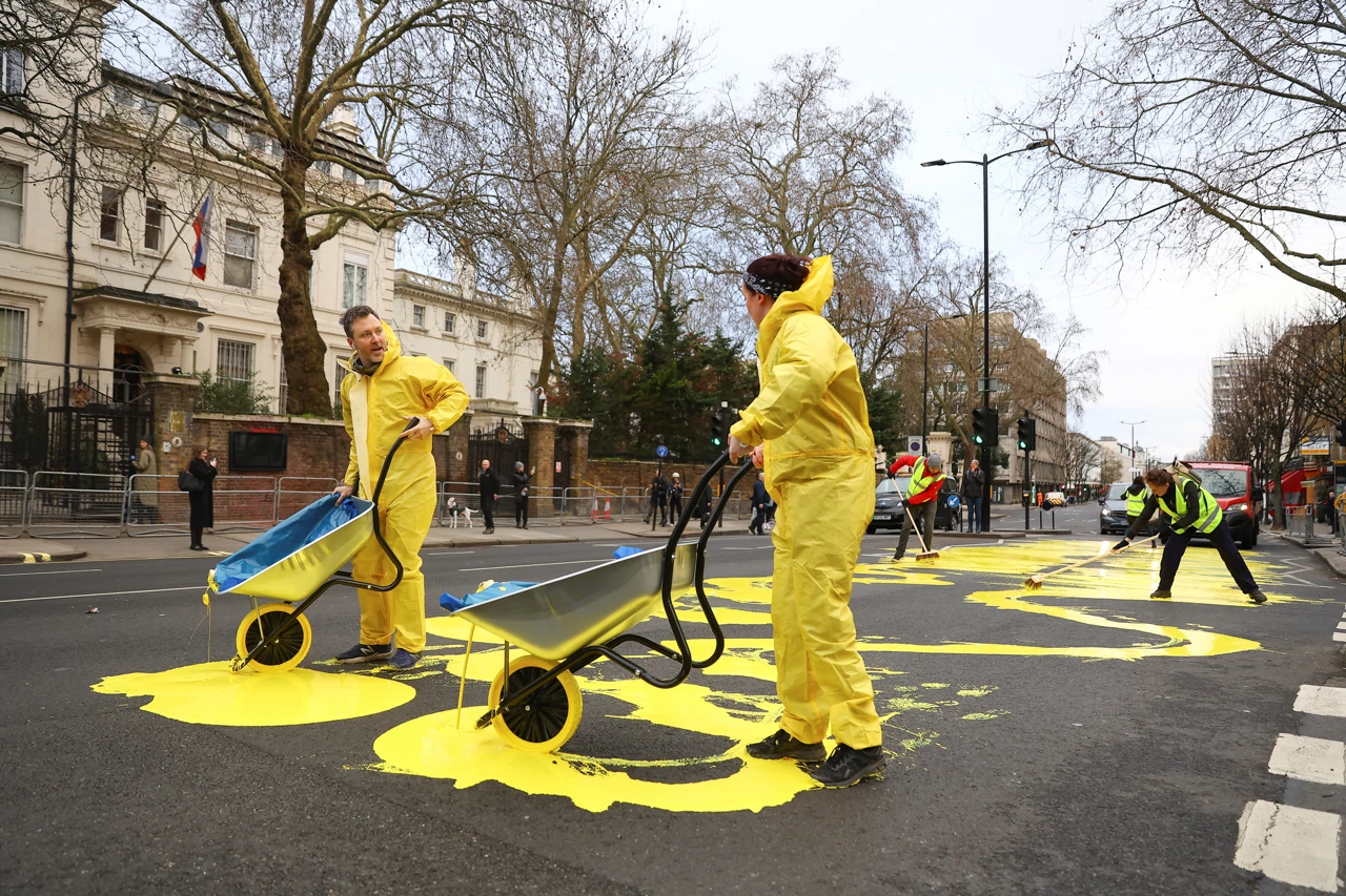 Prosvjed ispred veleposlanstva Ruske Federacije u Londonu