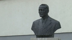 Dr. Juraj Njavro