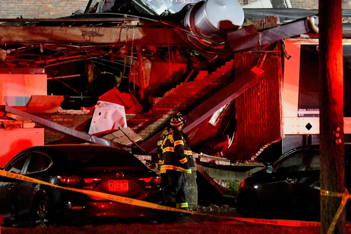 Eksplozije i požar u domu za starije blizu Philadelphije, najmanje dvoje poginulih
