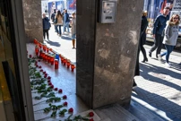Pred stranačkim središtem u Praškoj, Foto: Zoe Sarlija/PIXSELL