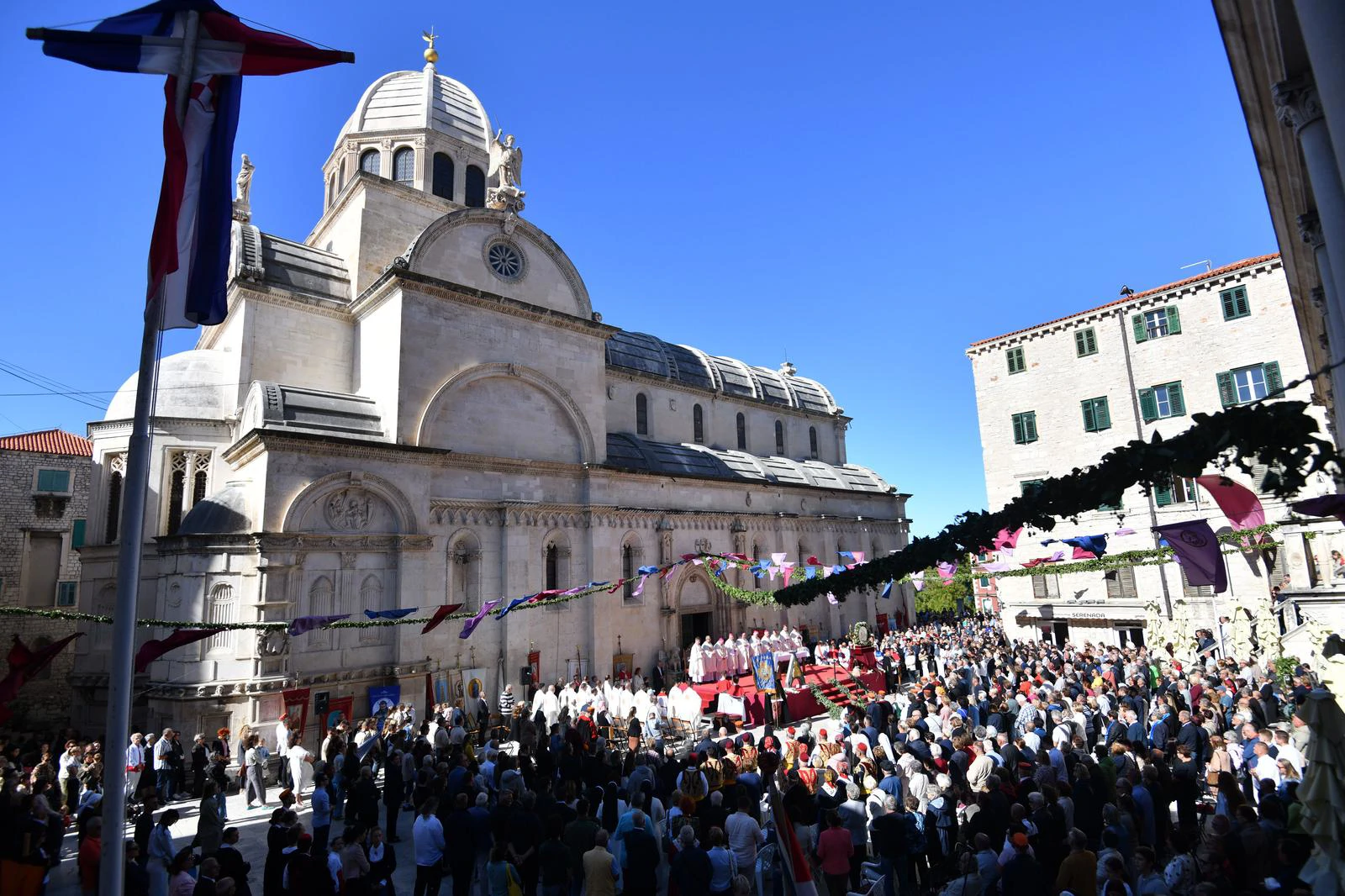 Burić: Nećemo dizati porez na nekretnine, a smanjit ćemo i porez na promet
