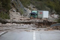 Dramatična situacija kod Jablanice, Foto:  Denis Kapetanovic /Pixsell