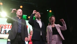 Gradonačelnik Tomašević sa zamjenicima na dan izborne pobjede