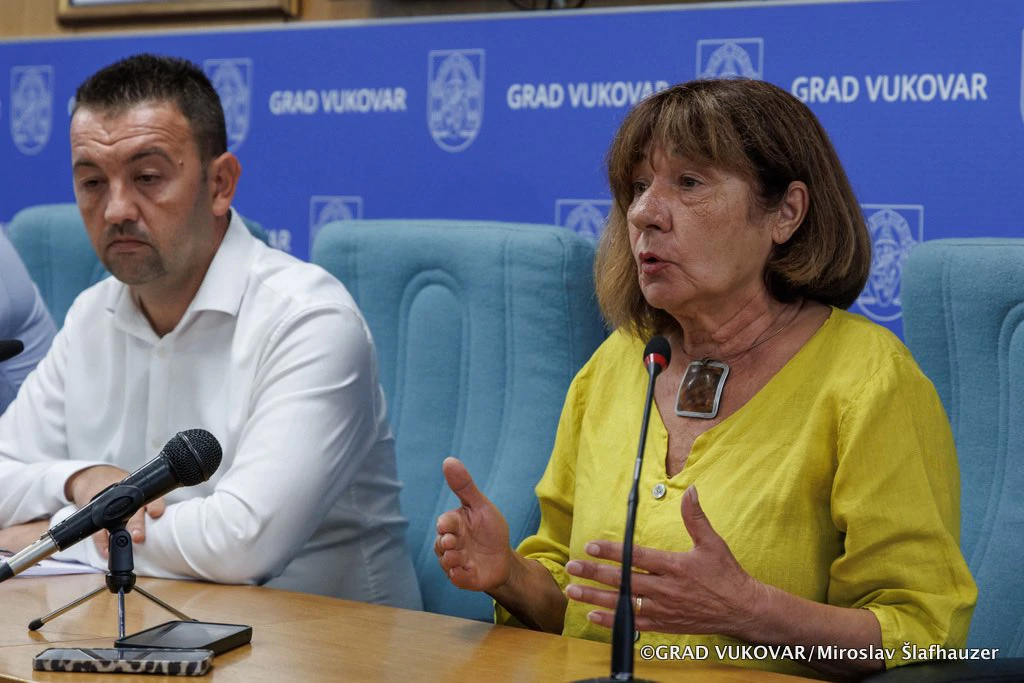 konferencija za novinare, Foto: Miroslav Šlafhauzer/Grad Vukovar