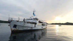 Brod Tijat 