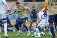 Dominik Livaković na neuobičajnoj poziciji, Foto: Luka Stanzl/PIXSELL