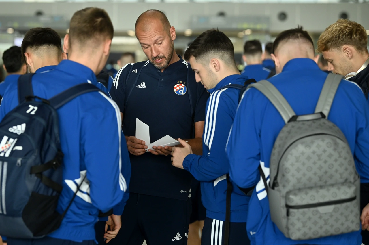 Dinamovci otputovali u Prištinu, Foto: Marko Lukunic/PIXSELL