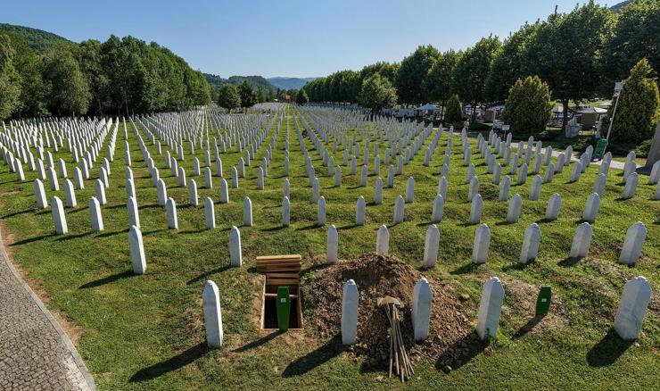 EK: U Europi nema mjesta za poricanje genocida u Srebrenici