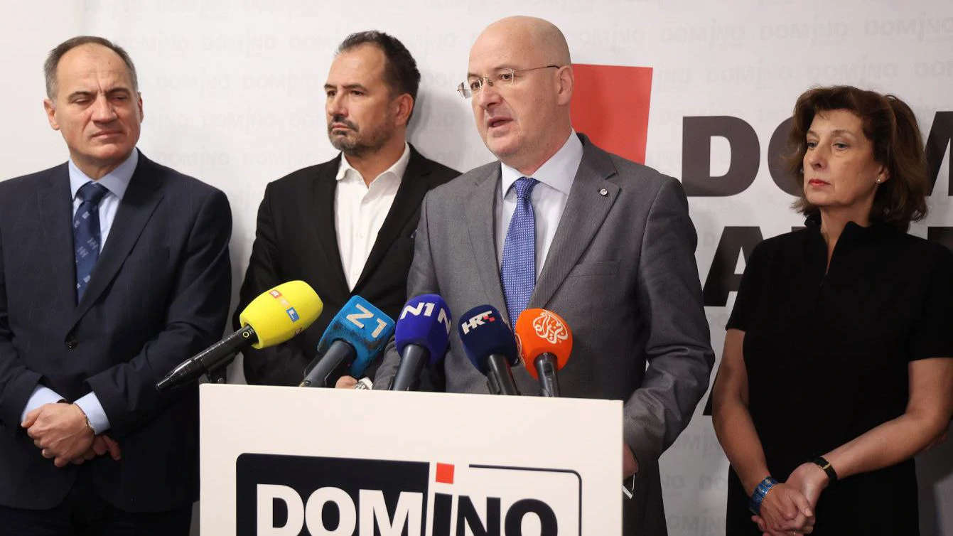 domino1321 20241121161419