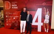 Toni Kukoč i Svetislav Pešić, Foto: Marko Lukunić/PIXSELL