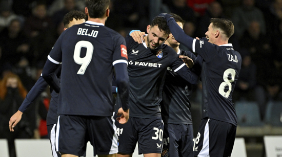 Slavlje nakon gola Topića u Karlovcu