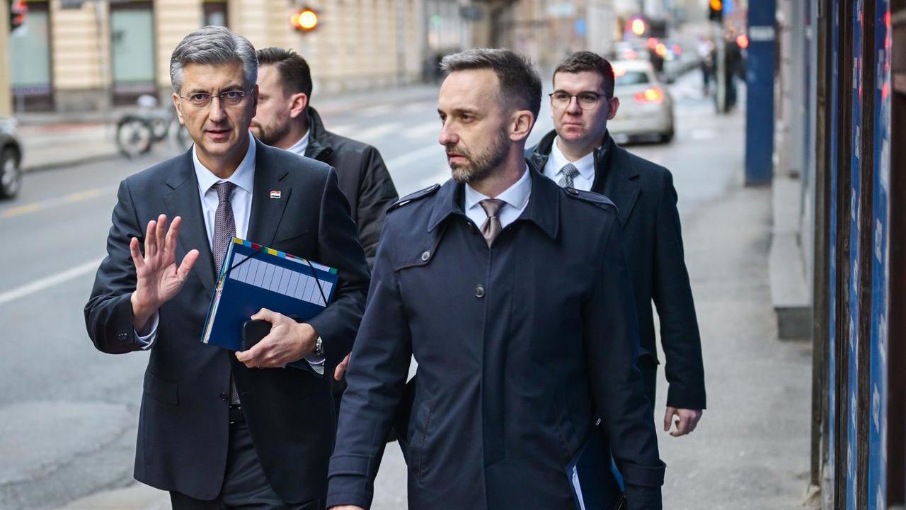 pxl 090226 146215745 20260209164520