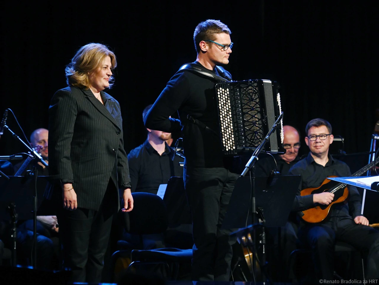 Laura Mjeda Čuperjani, Ivan Šverko