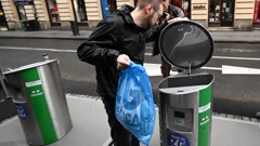 Tomašević bacio prvu ZG vrećicu