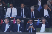 Bivši nogometaši David Trezeguet, Youri Djorkaeff, Mario Kempes i Oscar Ruggeri, zajedno s Arsèneom Wengerom, Foto: Brian Snyder/REUTERS