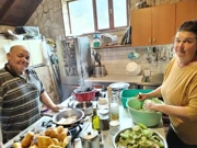 Stefica i Nikica Simić u kužini, Foto: Vjekoslav Madunić/osobna arhiva