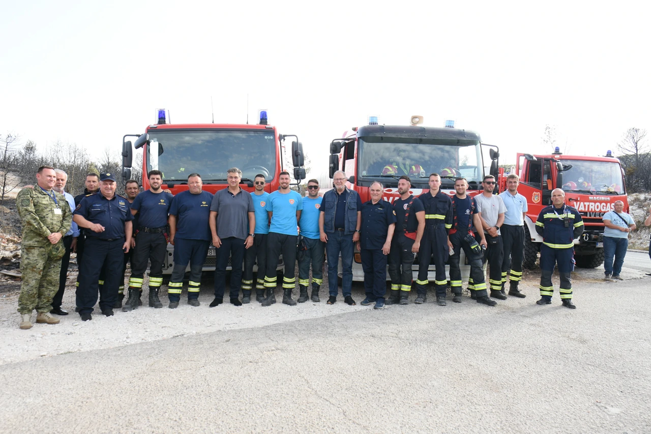 Plenković u Divuljama, Foto: Izvor/Damir Galic, HDZ press
