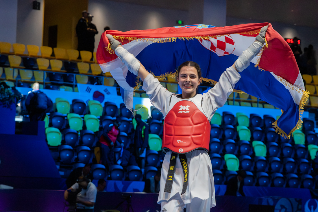 Maja Srhoj svjetska prvakinja, Petra Uglešić brončana