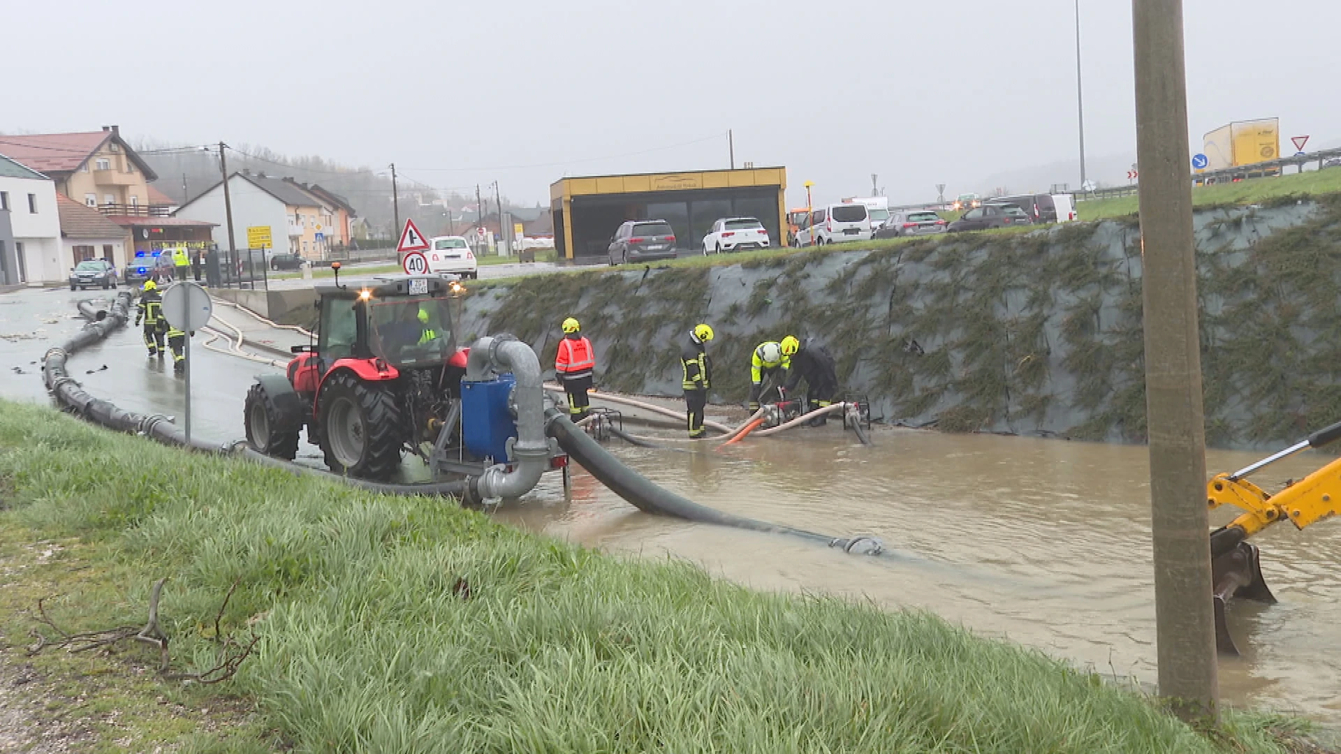 Poplave poharale Zagorje: Golema šteta u plastenicima i na poljima