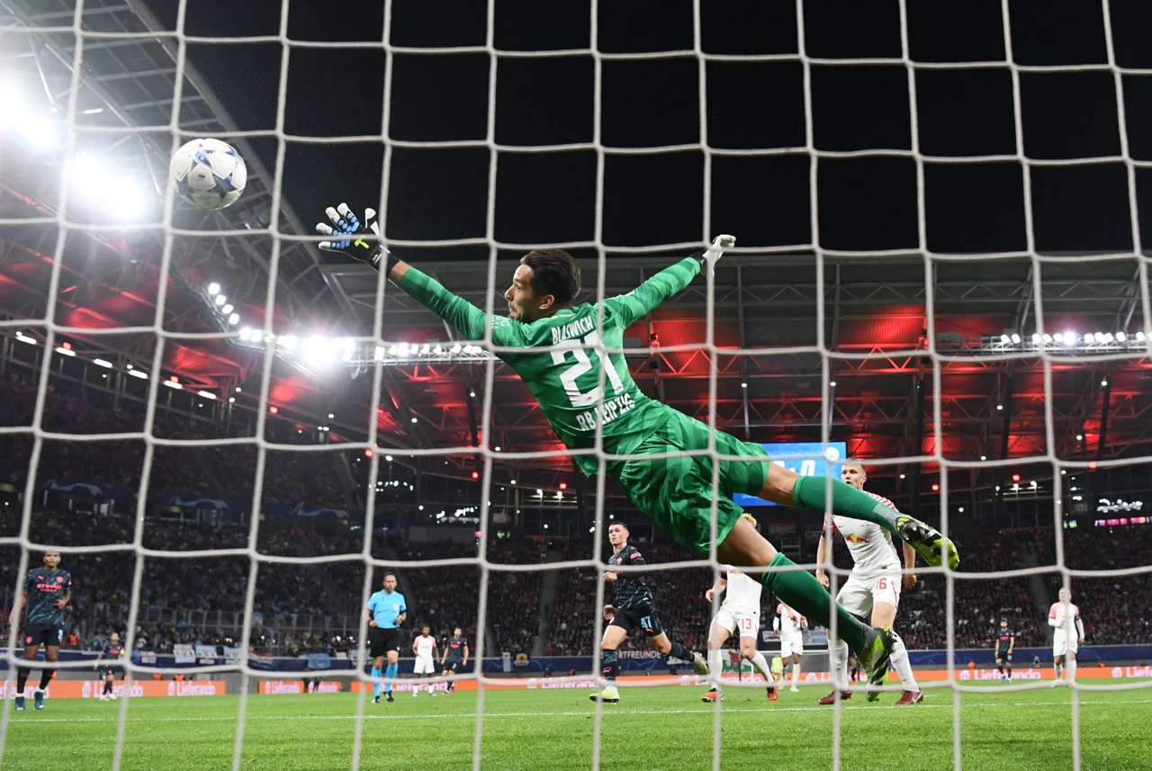 Gol Phila Fodena , Foto: ANNEGRET HILSE/REUTERS