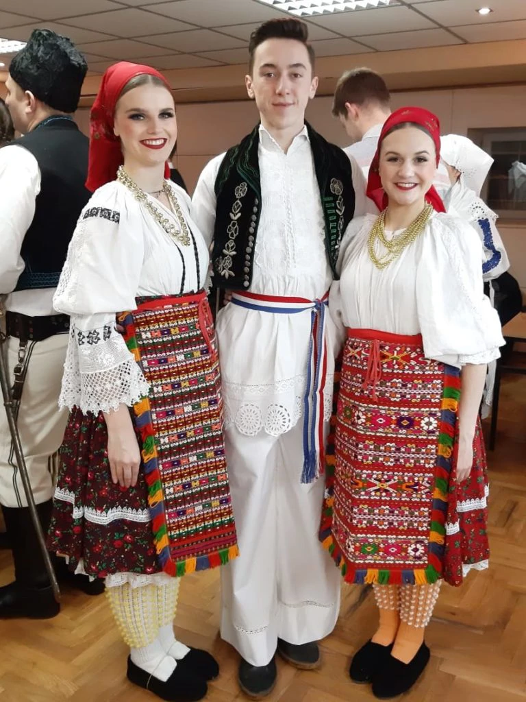 Zimska škola hrvatskog folklora