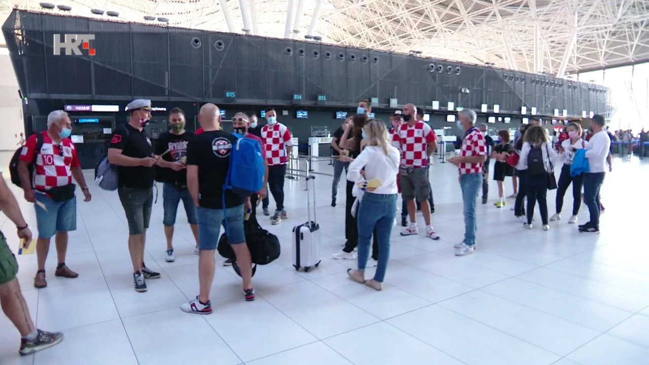 Navijači na zagrebačkom aerodromu, Foto: HTV4/HRT