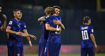 Jakić i Sučić slave prvi gol Hrvatske
