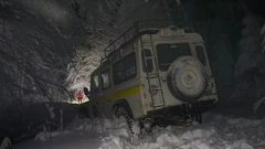 Trojac zapeo u snijegu na Bijelim stijenama