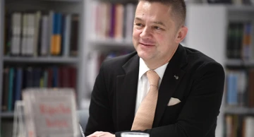 Tvrtko Jakovina