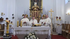 Kardinal Bozanić krstio Benjamina, Foto: Zagrebačka nadbiskupija/Glas Hrvatske 