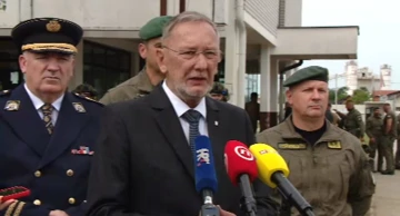 Davor Božinović