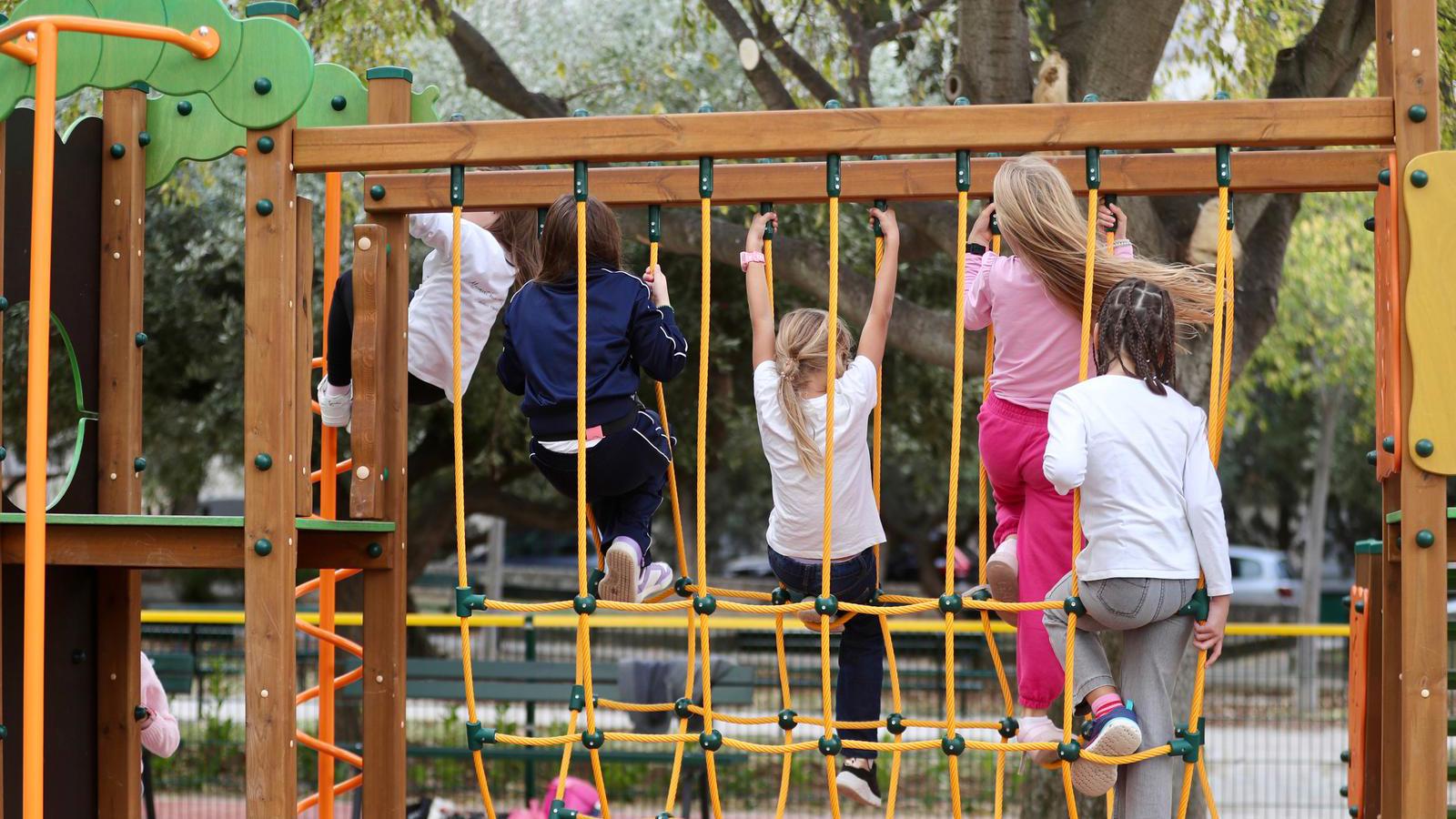 Split: Kinderspielplatz eröffnet, Bürgermeister kündigt Bau neuer Spielplätze an 2 pxl 301025 141065286 20251030133651