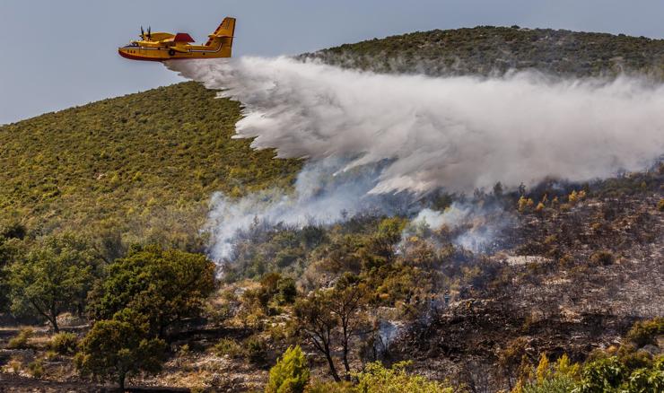 U Šibensko-kninskoj županiji zabranjeno paljenje vatre na otvorenom