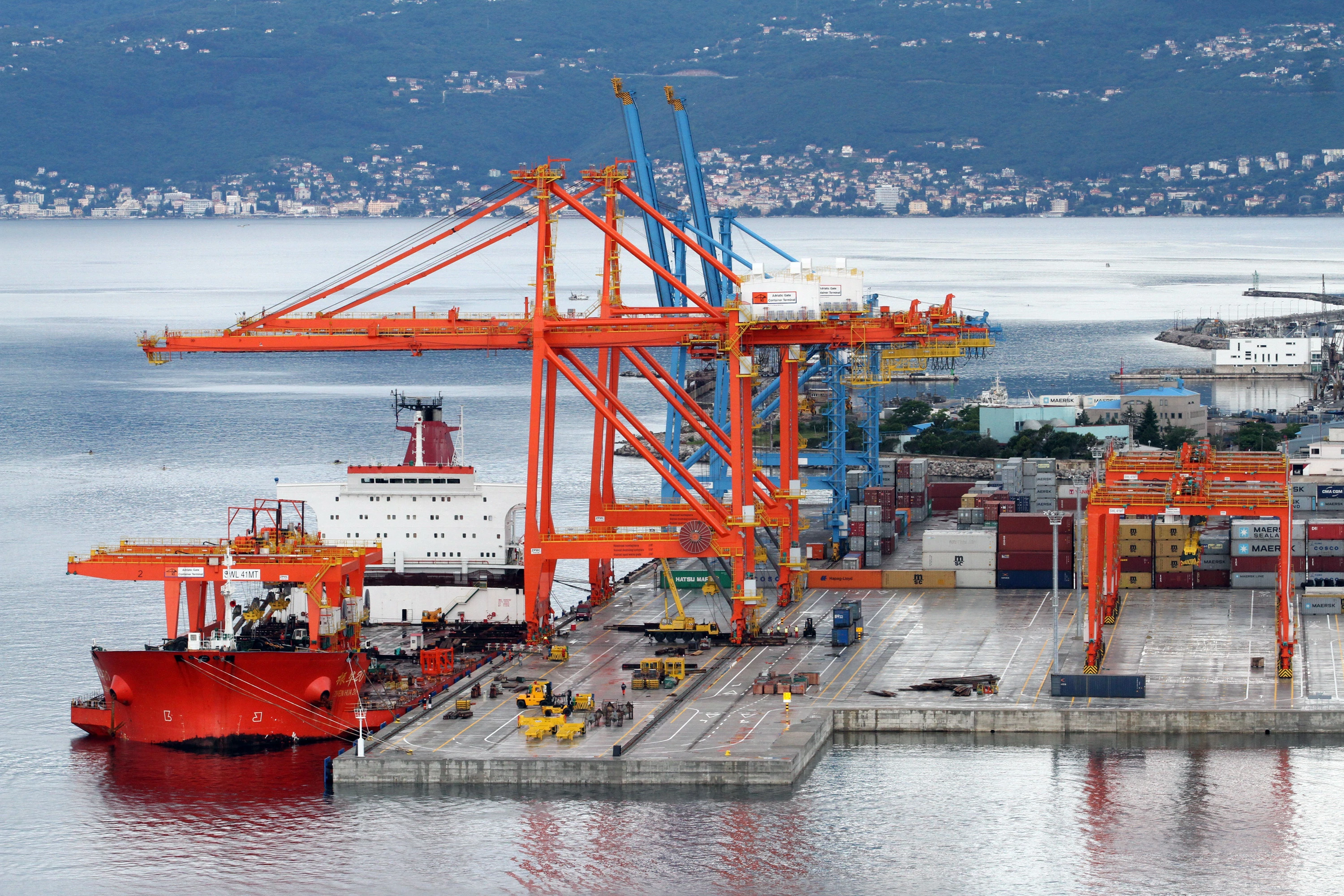 Rijeka na vrhu: najveći rast prometa među hrvatskim lukama u 2025.