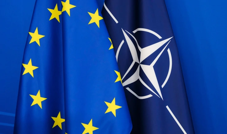 Vojni čelnici NATO-a na sastanku o ruskim povredama zračnog prostora