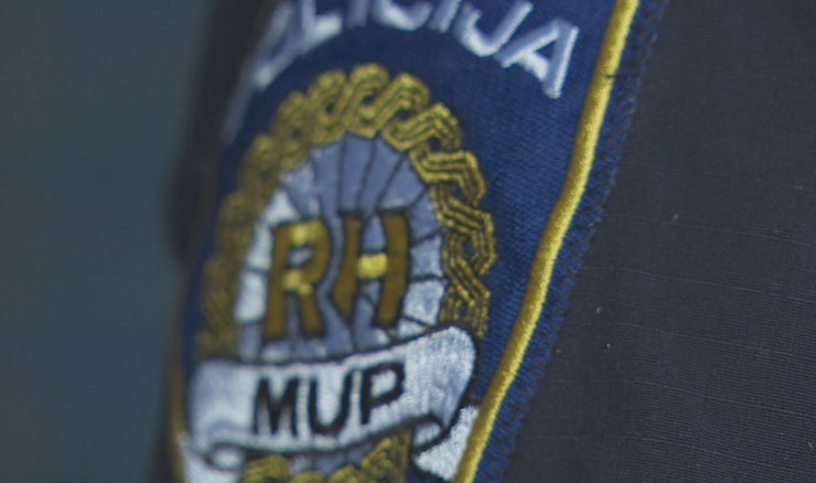 Lažni policajci odnosili životne ušteđevine, trojac uhićen