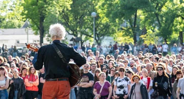 Koncert Darka Rundeka povodom Zagrebačkih kvartova kulture 