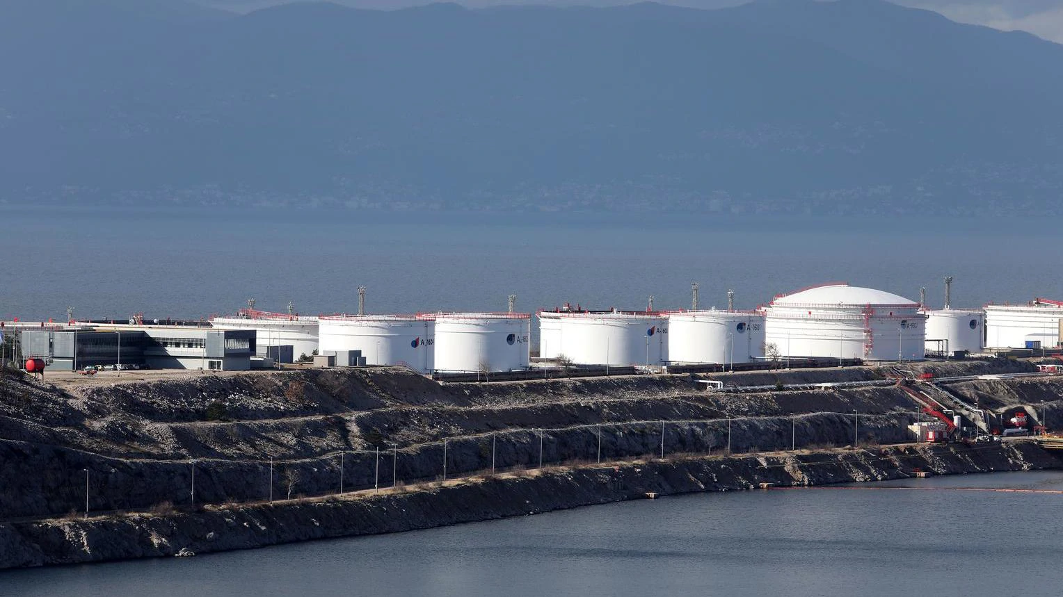 Janafu nova licencija za transport nafte NIS-u do 16. lipnja