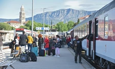 Euronight vlak stigao u Split, Foto: Josko Supic/CROPIX