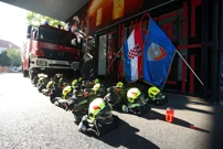  Dvanaest kaciga položeno u JVP Zagreb za poginule vatrogasce na Kornatima , Foto: Goran Stanzl/PIXSELL