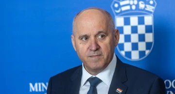 Potpredsjednik Vlade i ministar prostornoga uređenja, graditeljstva i državne imovine Branko Bačić