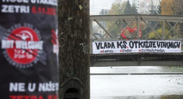 Plakati i transparenti u Sarajevu