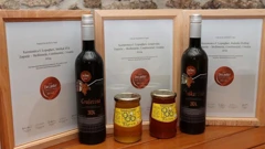 Priznanja za vino i med
