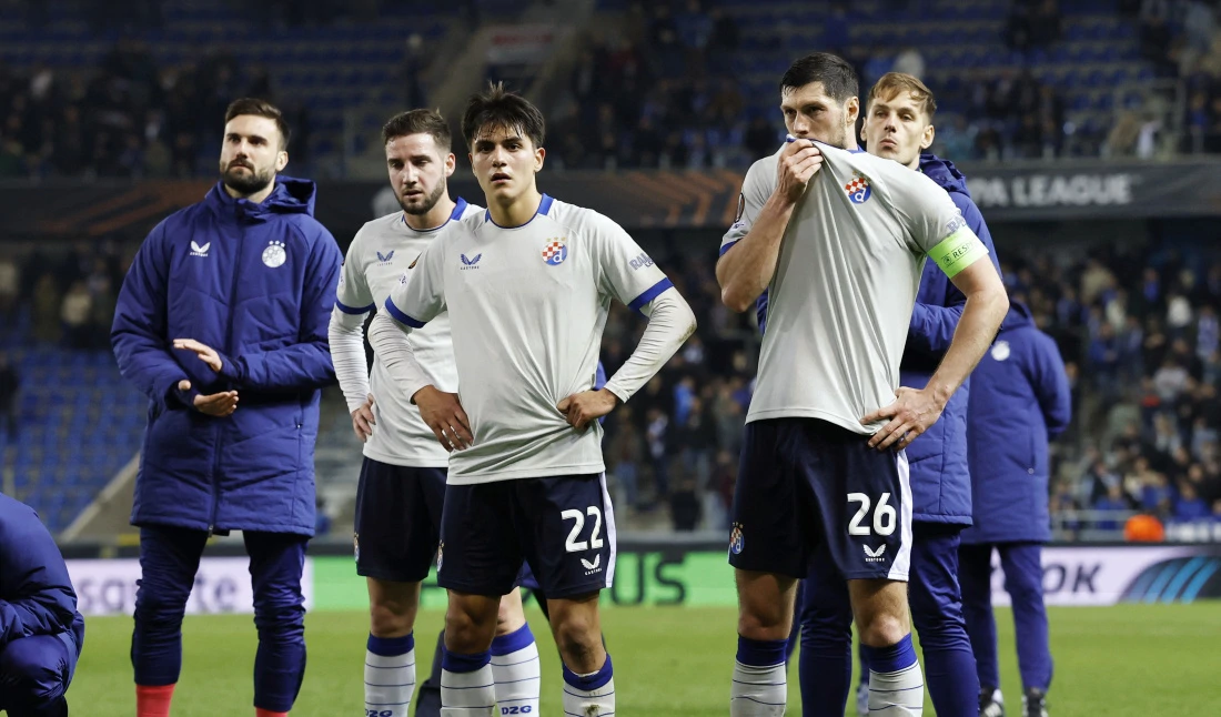 Nogometaši Dinama nakon ispadanja iz Europske lige, Foto: Maurice Van Steen/REUTERS