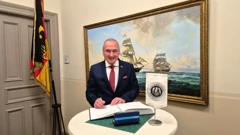 Gordan Grlić-Radman an der Militärakademie in Hamburg